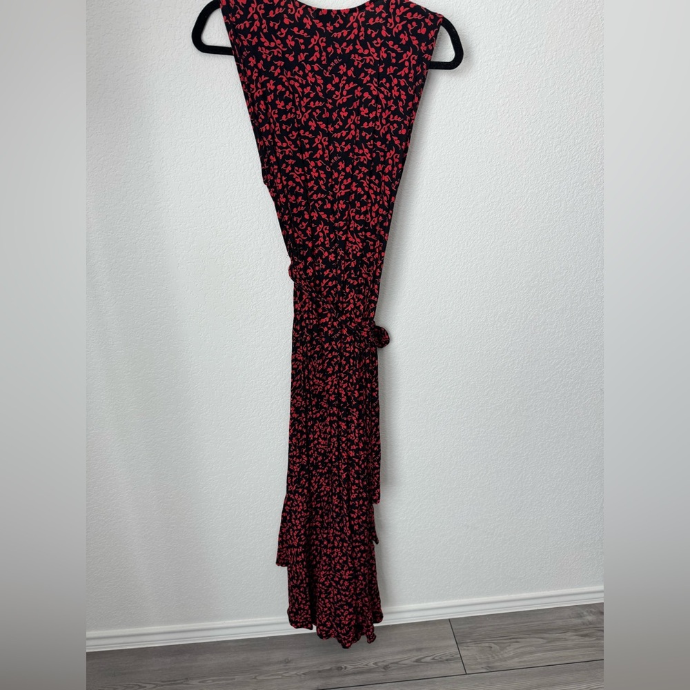 GANNI - PRINTED CREPE SLEEVELESS MIDI WRAP DRESS WITH BELT - Picture 4 of 11